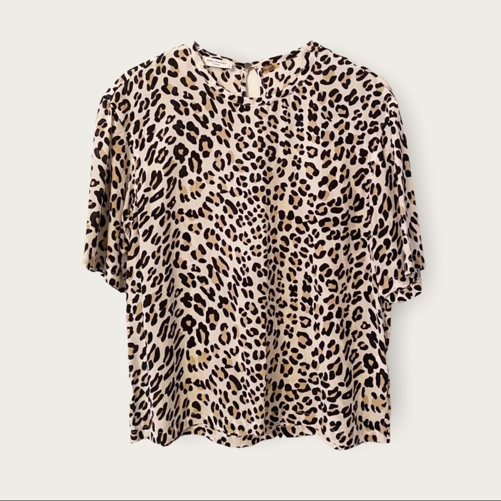 Logan silk tee